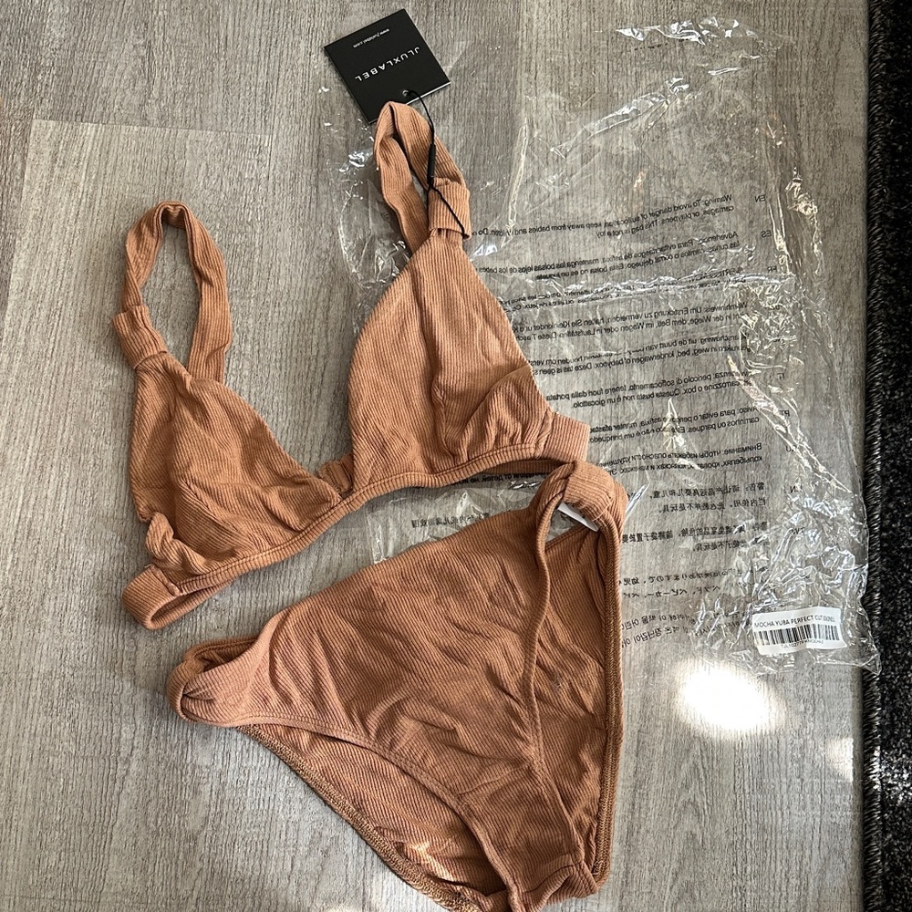 JLUXLABEL Knotted Ribbed Bikini in Rust